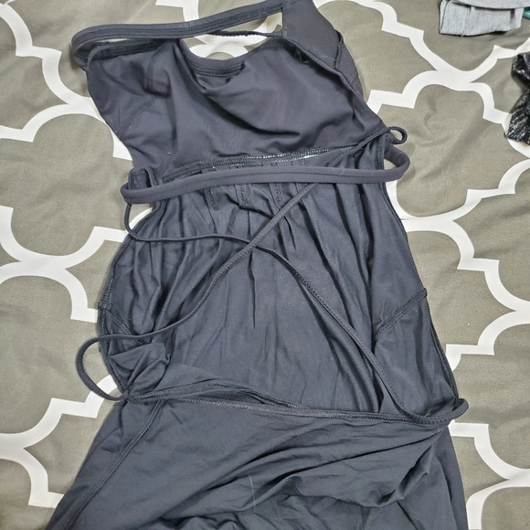 Lululemon Flow & Go Tank - Picture 6 of 7